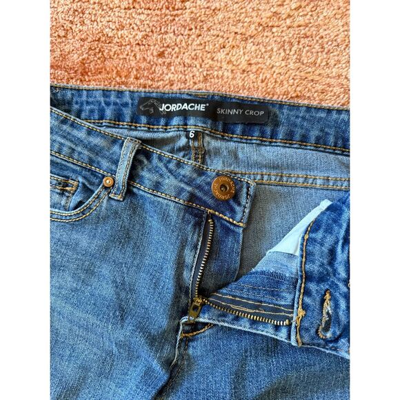 Jordache Skinny Stretch Crop Jeans Size 6 Blue Denim - Picture 2 of 9